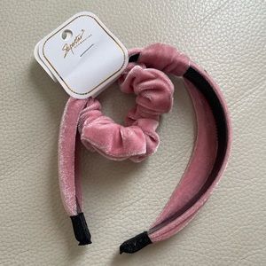 Light Pink Velvet Headband